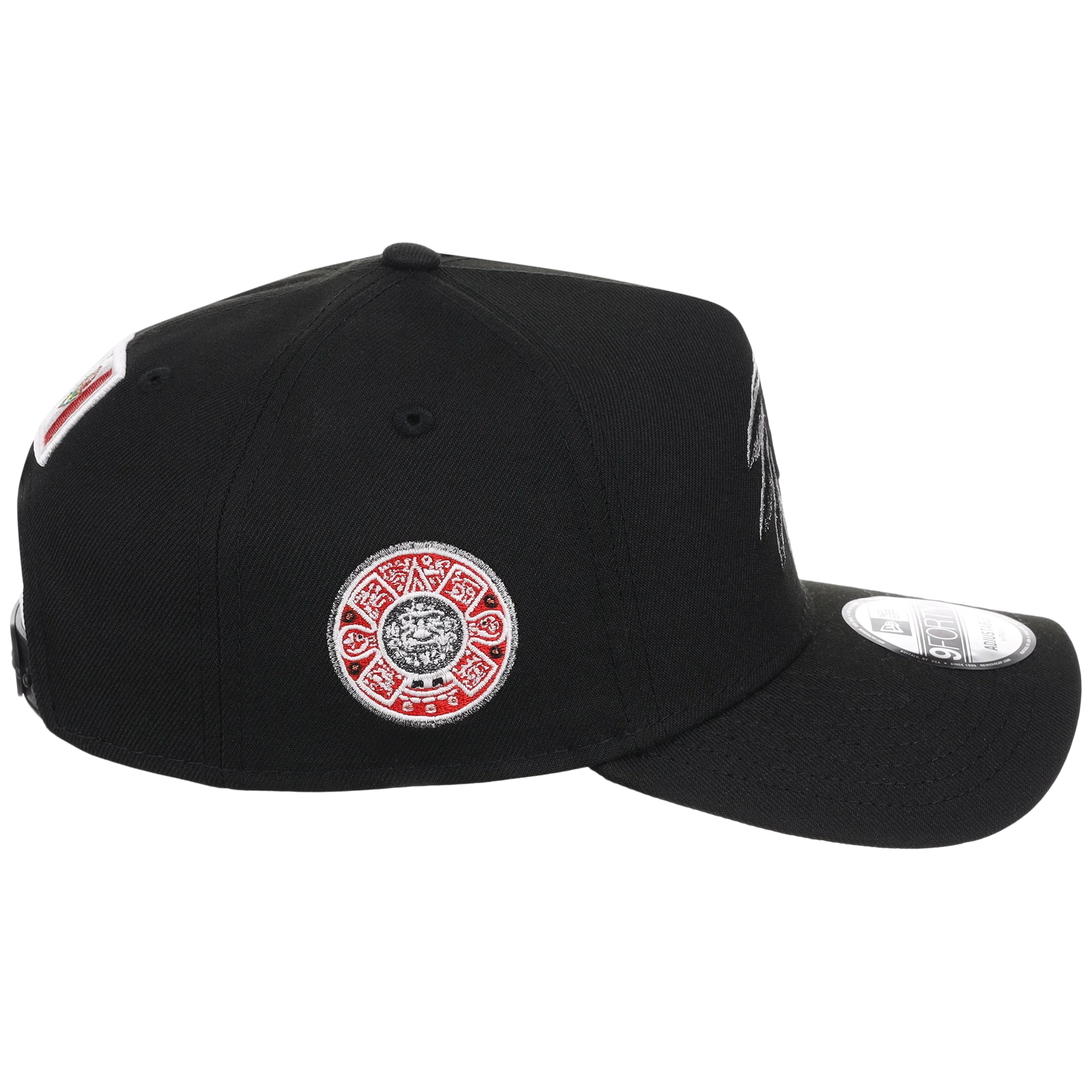 Crown the City: Mexico City - Aztec Head New Era 9FORTY (Black/Black) - Image 3