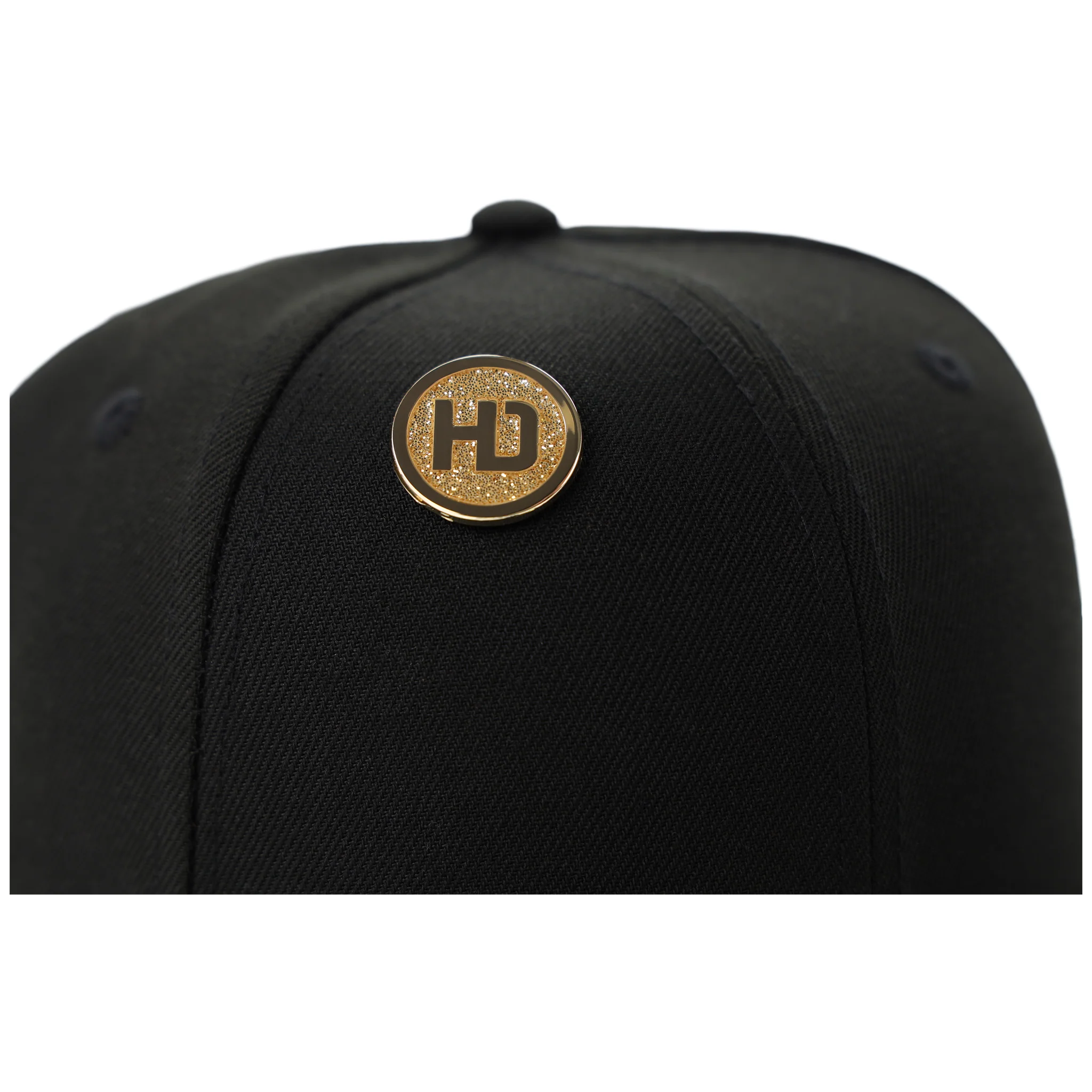 Lids Hat Drop Logo Pin Black/Gold Glitter - Image 3